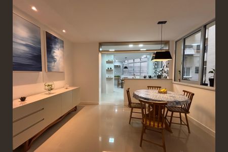 Apartamento à venda com 120m², 2 quartos e 1 vagaSala