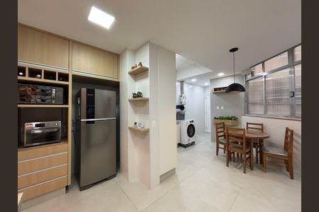 Apartamento à venda com 120m², 2 quartos e 1 vagaCozinha