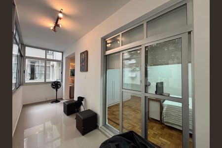 Apartamento à venda com 120m², 2 quartos e 1 vagaVaranda da sala