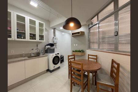 Apartamento à venda com 120m², 2 quartos e 1 vagaCozinha