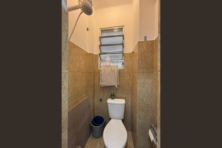 Apartamento à venda com 120m², 2 quartos e 1 vagaBanheiro de Serviço