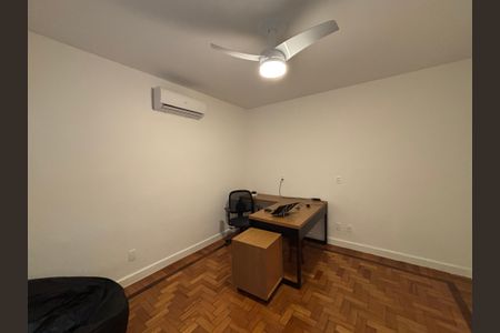 Apartamento à venda com 120m², 2 quartos e 1 vagaQuarto 2
