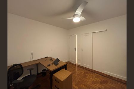 Apartamento à venda com 120m², 2 quartos e 1 vagaQuarto 2