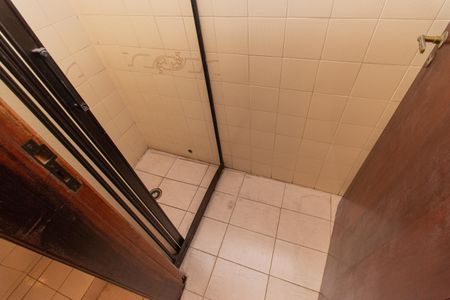 Casa à venda com 245m², 3 quartos e 4 vagasBanheiro da Suíte 2