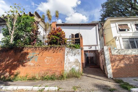 Casa à venda com 245m², 3 quartos e 4 vagasFachada da casa