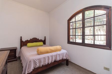 Casa à venda com 245m², 3 quartos e 4 vagasSuíte 1