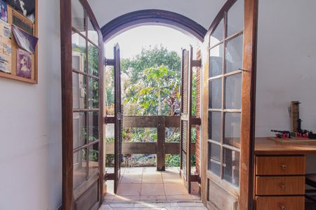 Casa à venda com 245m², 3 quartos e 4 vagasVaranda da suíte 2