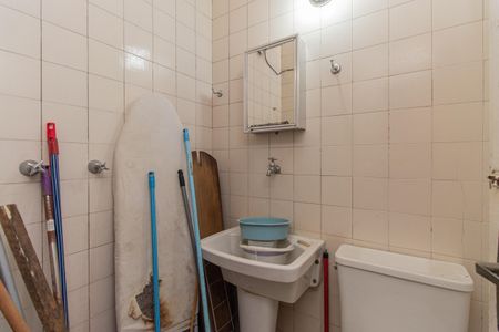 Casa à venda com 245m², 3 quartos e 4 vagasÁrea de Serviço