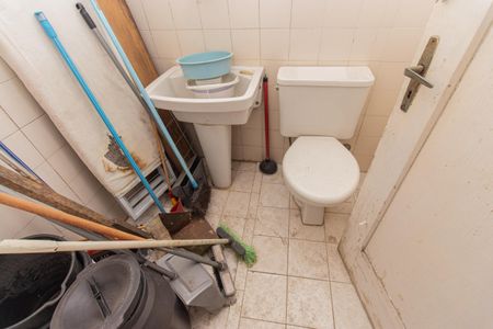 Casa à venda com 245m², 3 quartos e 4 vagasÁrea de Serviço