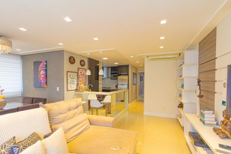 Apartamento à venda com 107m², 2 quartos e 1 vagaSala 