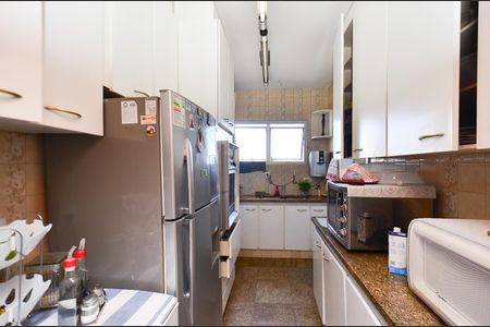 Apartamento para alugar com 360m², 4 quartos e 4 vagasCozinha