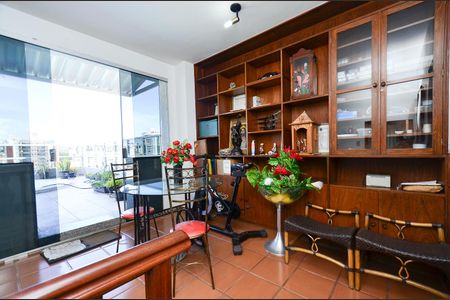 Apartamento para alugar com 360m², 4 quartos e 4 vagasQuarto da Cobertura