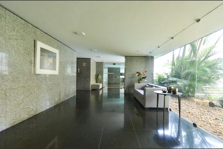 Apartamento para alugar com 360m², 4 quartos e 4 vagasHall de entrada