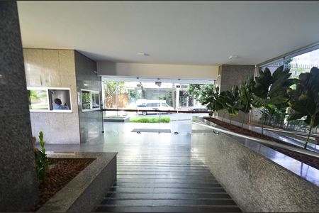 Apartamento para alugar com 360m², 4 quartos e 4 vagasHall de entrada