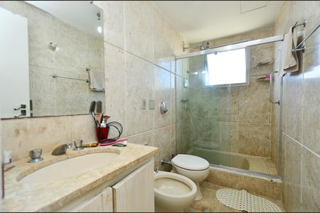 Apartamento para alugar com 360m², 4 quartos e 4 vagasBanheiro Social