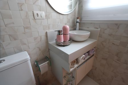 Casa à venda com 300m², 3 quartos e 2 vagasBanheiro da Suíte 1