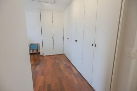 Apartamento à venda com 227m², 3 quartos e 3 vagasFoto 46
