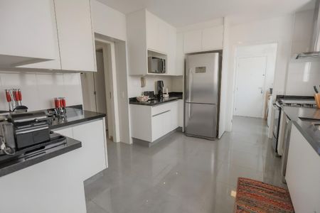 Apartamento à venda com 227m², 3 quartos e 3 vagasFoto 39