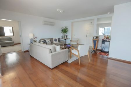 Apartamento à venda com 227m², 3 quartos e 3 vagasFoto 06