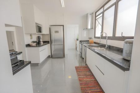 Apartamento à venda com 227m², 3 quartos e 3 vagasFoto 35