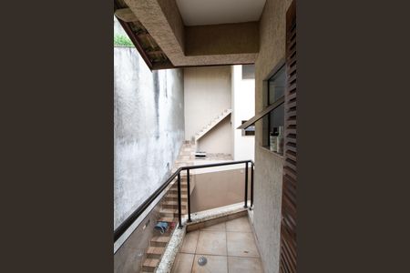 Casa à venda com 375m², 4 quartos e 6 vagasSuíte 3 - Varanda