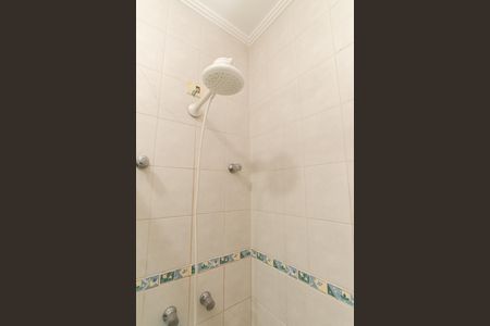 Casa à venda com 375m², 4 quartos e 6 vagasBanheiro da Suíte 3