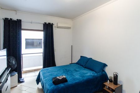 Casa à venda com 375m², 4 quartos e 6 vagasSuíte 2