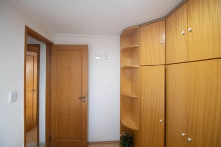Apartamento à venda com 48m², 2 quartos e 1 vagaQuarto 2