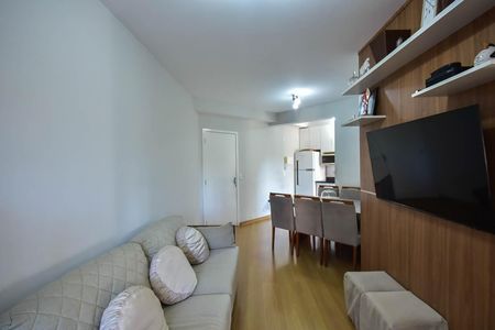 Apartamento à venda com 57m², 2 quartos e 1 vagaSala