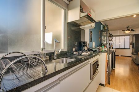 Apartamento à venda com 61m², 2 quartos e 1 vagaCozinha e Área de Serviço