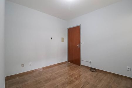 Apartamento para alugar com 45m², 2 quartos e sem vagaSala