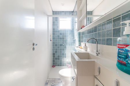 Apartamento para alugar com 67m², 2 quartos e 2 vagas Apartamento para alugar com 67m², 2 quartos e 2 vagasBanheiro