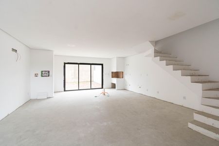 Casa à venda com 143m², 3 quartos e 2 vagasSala/Cozinha