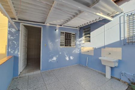 Casa para alugar com 45m², 1 quarto e sem vagaÁrea de Serviço