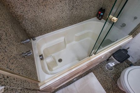 Apartamento à venda com 30m², 1 quarto e 1 vaga Apartamento à venda com 30m², 1 quarto e 1 vagaBanheiro