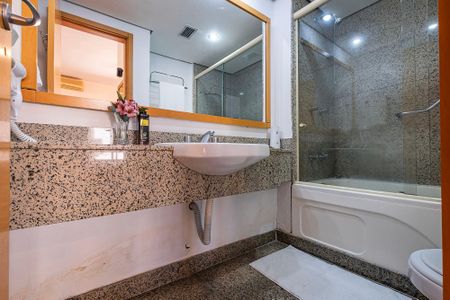 Apartamento à venda com 30m², 1 quarto e 1 vaga Apartamento à venda com 30m², 1 quarto e 1 vagaBanheiro