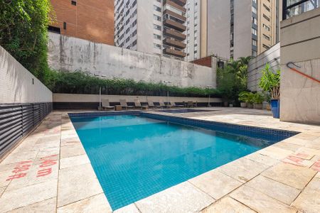 Apartamento à venda com 30m², 1 quarto e 1 vaga Apartamento à venda com 30m², 1 quarto e 1 vagaPiscina