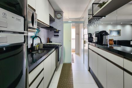 Apartamento à venda com 94m², 3 quartos e 2 vagasCozinha