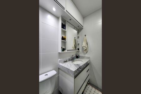 Apartamento à venda com 94m², 3 quartos e 2 vagasBanheiro Social