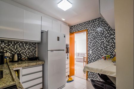 Apartamento à venda com 80m², 3 quartos e 2 vagas Apartamento à venda com 80m², 3 quartos e 2 vagasCozinha
