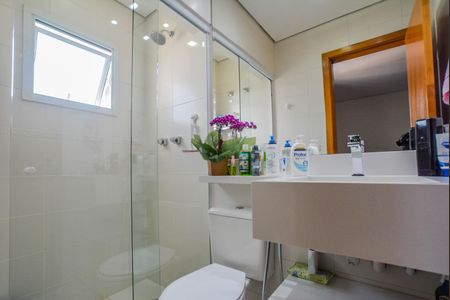 Apartamento à venda com 80m², 3 quartos e 2 vagas Apartamento à venda com 80m², 3 quartos e 2 vagasBanheiro da Suíte