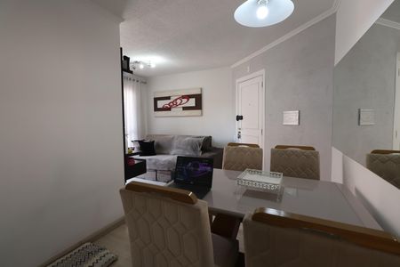 Apartamento à venda com 56m², 2 quartos e 1 vagaSala