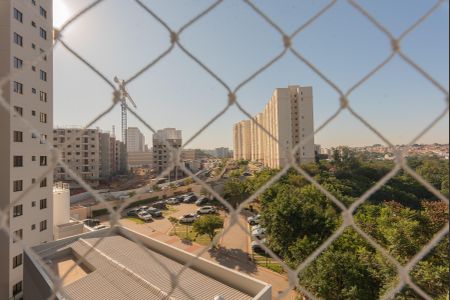 Apartamento à venda com 44m², 2 quartos e 1 vaga Apartamento à venda com 44m², 2 quartos e 1 vagaSacada da Sala Vista