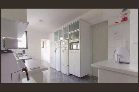 Apartamento à venda com 165m², 3 quartos e 3 vagas