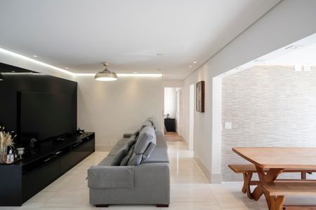 Apartamento à venda com 89m², 2 quartos e 2 vagasSala