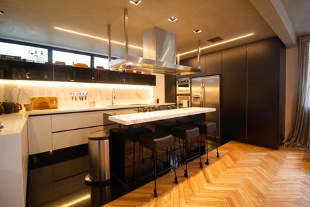 Apartamento à venda com 295m², 3 quartos e 2 vagasCozinha