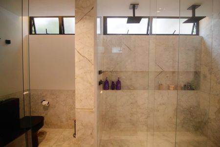 Apartamento à venda com 295m², 3 quartos e 2 vagasBanheiro Suíte 1