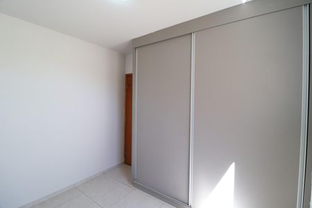 Apartamento para alugar com 68m², 2 quartos e 1 vagaQuarto 