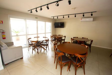 Casa de condomínio para alugar com 133m², 2 quartos e 2 vagas Casa de condomínio para alugar com 133m², 2 quartos e 2 vagasÁrea comum - Salão de festas