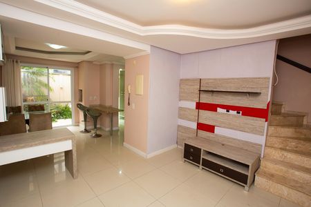 Casa de condomínio para alugar com 133m², 2 quartos e 2 vagas Casa de condomínio para alugar com 133m², 2 quartos e 2 vagasSala